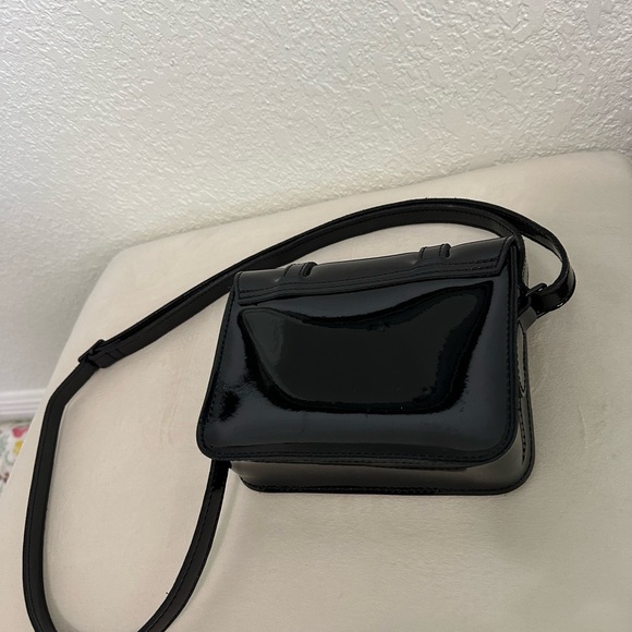 Dr Martens Patent Leather Purse - Picture 3 of 6